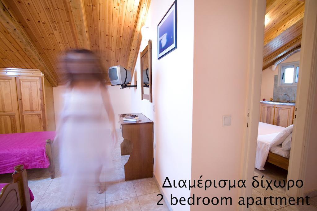 Pansion Filoxenia Apartments & Studios Tsoukaládhes Dış mekan fotoğraf